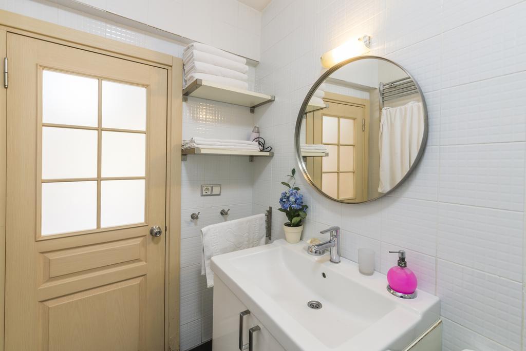 Apartament Amedros *