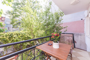 Amedros Apartament *